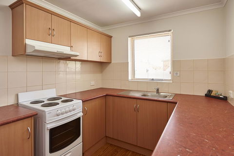 Elphin Serviced Apartments - Accommodation Asia 26