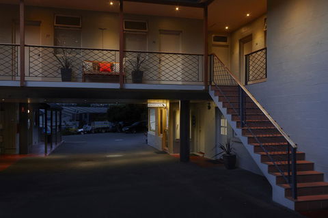 Elphin Serviced Apartments - Accommodation Asia 20