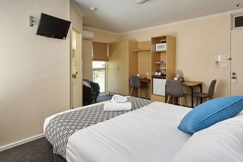 Elphin Serviced Apartments - Accommodation Asia 14
