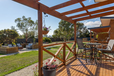 Harrison Grove - Accommodation China 20