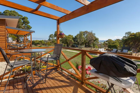 Harrison Grove - Accommodation China 17