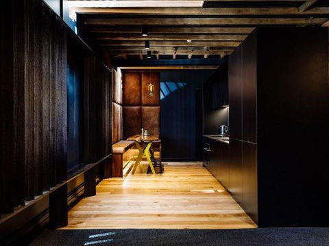 105 Mac Unique Apartments - Accommodation Asia 1