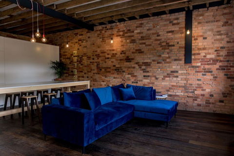 105 Mac Unique Apartments - Accommodation Asia 24