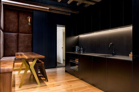 105 Mac Unique Apartments - Accommodation Asia 10