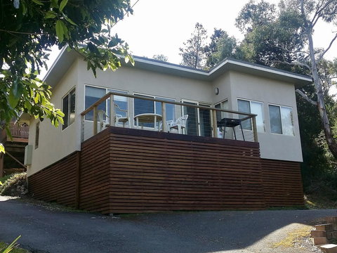 Freycinet Sanctuary 5 - Accommodation Asia 0