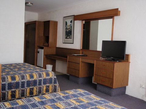 West Coaster Motel - Accommodation Asia 25