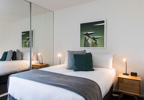 Sullivans Cove Apartments - Accommodation Guide 9