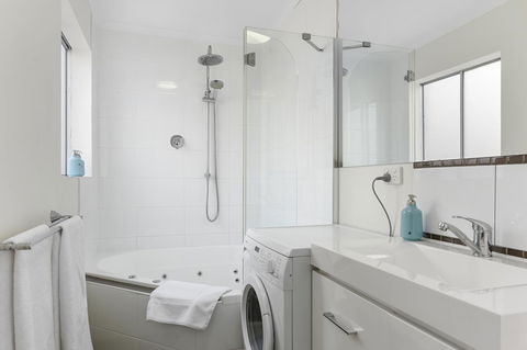 Trinity Hill Apartments - Accommodation Asia 2