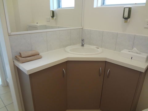 Adina Place Motel Apartments - Accommodation Asia 39