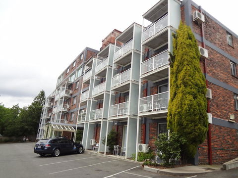 Adina Place Motel Apartments - Accommodation Asia 0