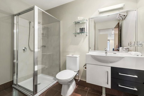 Mantra One Sandy Bay Road - Accommodation Guide 28