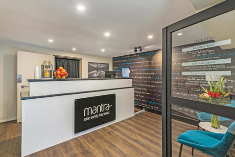 Mantra One Sandy Bay Road - Accommodation Guide 1