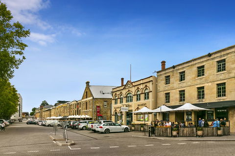 Hobart Waterfront Apartments - Accommodation Asia 15