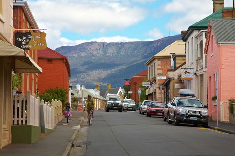 Hobart Waterfront Apartments - Accommodation Asia 8