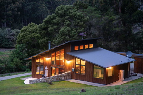 Adventure Bay Retreat Bruny Island - Accommodation Asia 1
