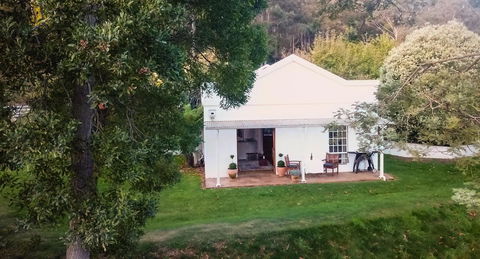 Forth River Cottage - Accommodation Guide 8