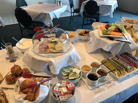 The Waterfront Wynyard - Accommodation Guide 13