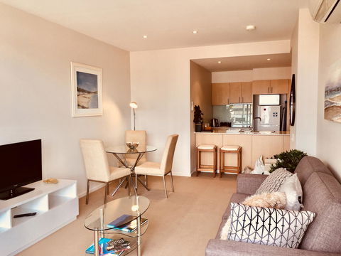 Hobart Inner City Apartment - Accommodation Asia 1