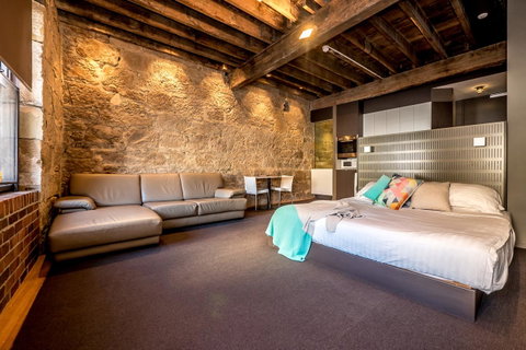 The Quarry Boutique Apartments - Accommodation Guide 1