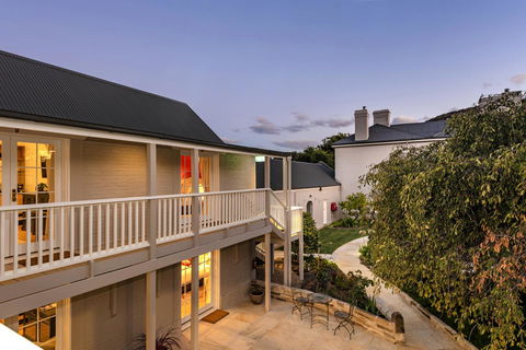 Prospect Country House & Restaurant - Accommodation Asia 28