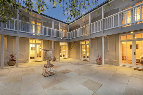Prospect Country House & Restaurant - Accommodation Asia 29