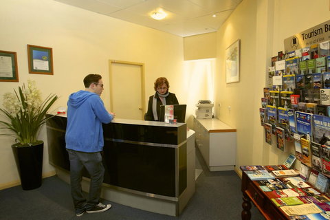 Mayfair Plaza Motel And Apartments - Accommodation Asia 2