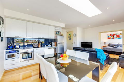 Bellerive Marina View Apartments NO 27 - Accommodation Guide 0