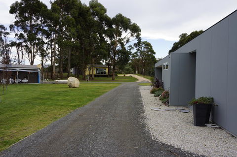 Pelican Point Sanctuary - Accommodation Asia 0