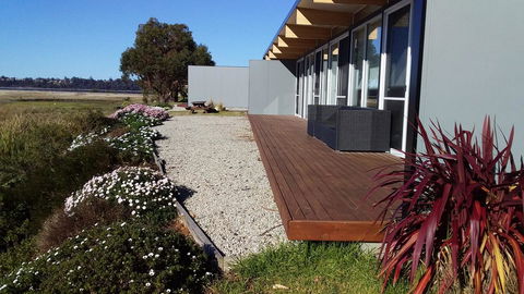 Pelican Point Sanctuary - Accommodation Asia 5