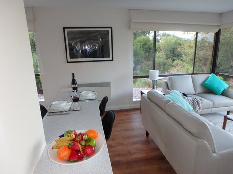 Pipe Clay Cottage - Accommodation Asia 18