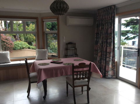 Werndee - Accommodation Asia 9