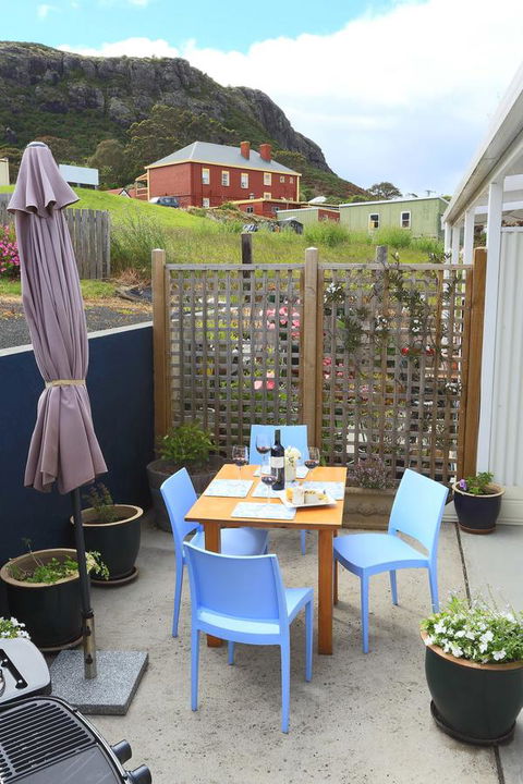 @ The Beach & Not Quite @ The Beach Holiday Cottages - Stanley - Accommodation Asia 25