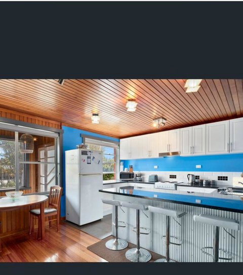 Lylahs - Accommodation Asia 1