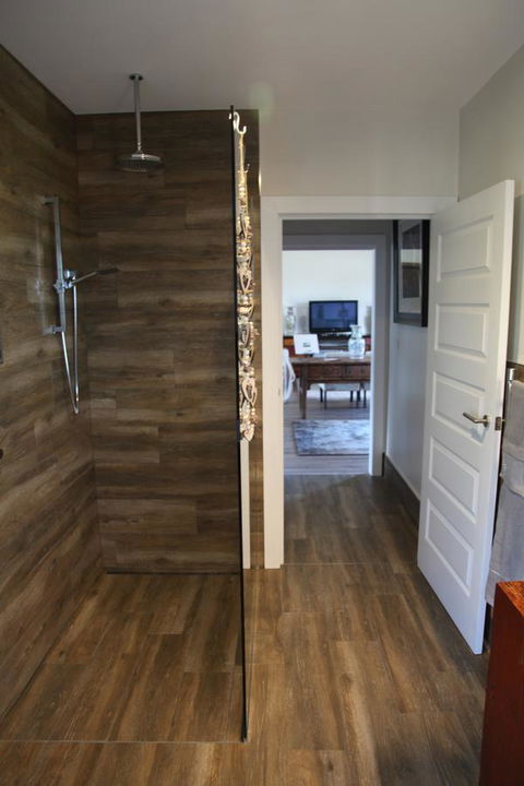 The WeareHouse In Deloraine - Accommodation Asia 35
