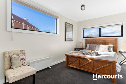 The WeareHouse In Deloraine - Accommodation Asia 20