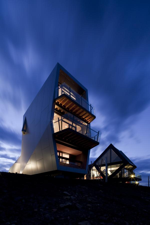 Claremont TAS Accommodation Asia