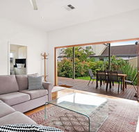 Newcastle Executive Homes - Cooks Hill Cottage - Accommodation Asia