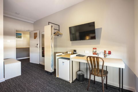 Nightcap At Ocean Beach Hotel - Accommodation Guide 2