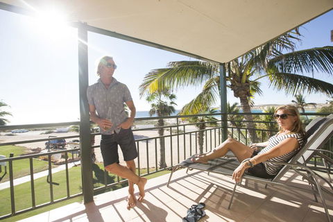 Ningaloo Reef Resort - Accommodation Asia 2