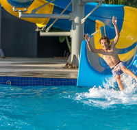 Nobby Beach Holiday Village - Accommodation China