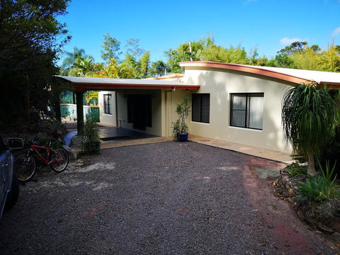 Noosa Edge Nudist Retreat - Accommodation Asia 1