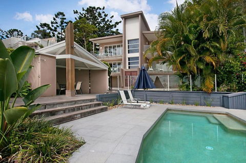 Noosa Penthouse Close To Hastings Street - Unit 2 Vue, 28 Edgar Bennett Ave - Accommodation Asia 3