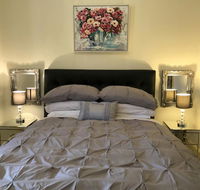 Northeys Apartment - Accommodation Guide