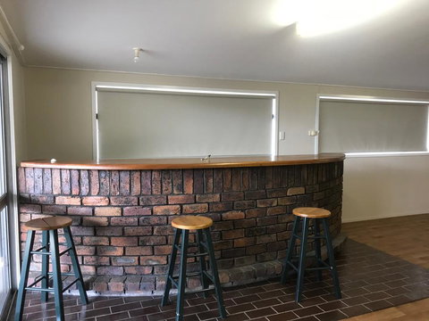 O'Shea's Royal Hotel - Accommodation Asia 2