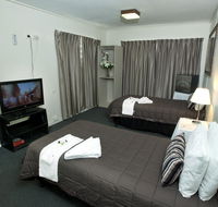 O'Sheas Windsor Hotel - Accommodation Asia