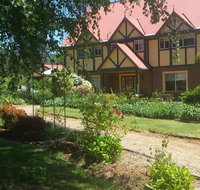 Oaktree Guest House - Accommodation Guide