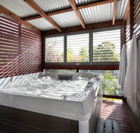 Oblique - Accommodation Asia