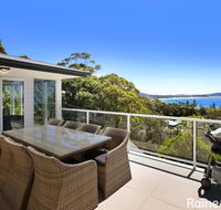 Ocean Breeze - 41 Kurrawyba Avenue Terrigal - Accommodation Asia