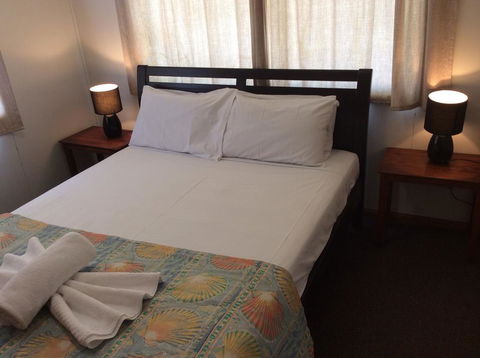 Ocean Breeze Units - Accommodation Asia 3