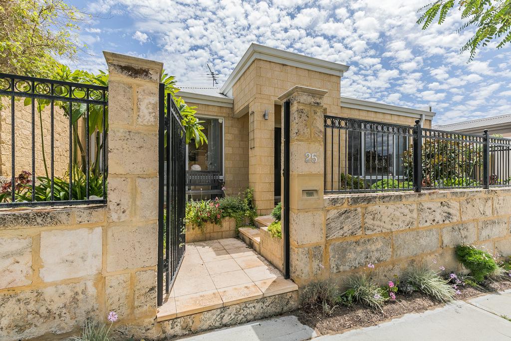 Clarkson WA Accommodation Guide